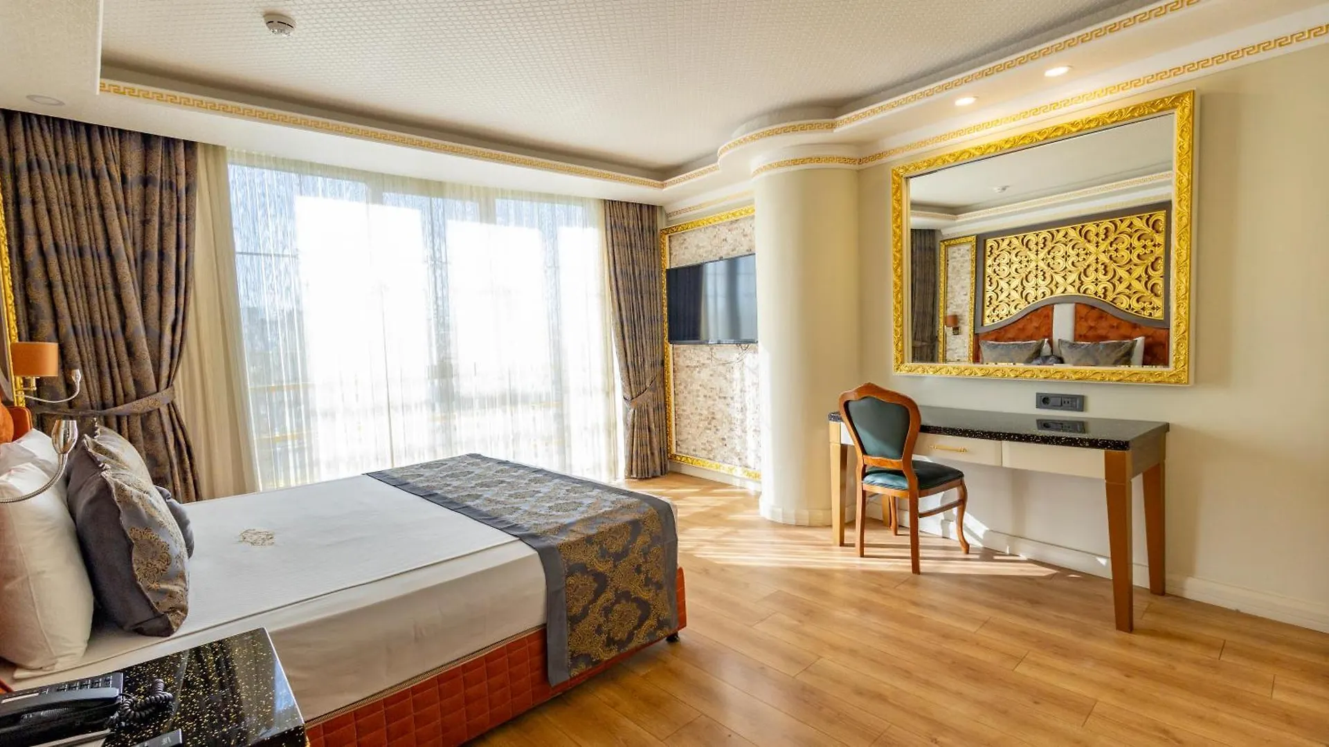 Can Adalya Palace Hotel Antalya